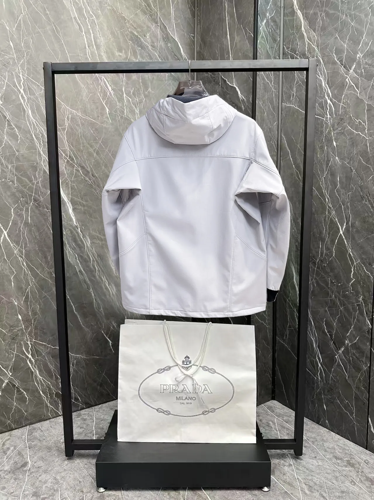 Same Style， ， 2026 New Arrival ， Original Premium Breathable ， ， ， Quality。 ， Sizes：M～3XL，